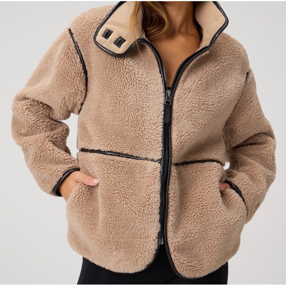 FABLETICS Waffle Cone Tan Black Trim Faux Sherpa Mid-Length Teddy Jacket M